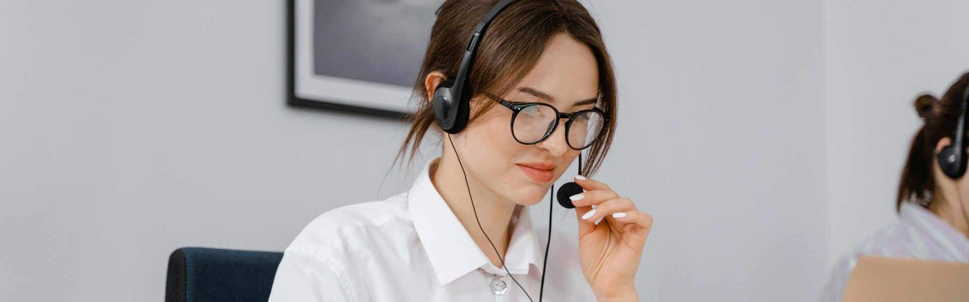 YONHAN Customer Support - Professional Representative Providing Assistance Through Headset Communication for Reliable Service